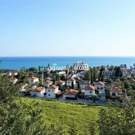 Aricia Pissouri