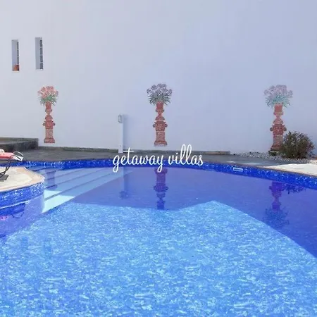 Aricia Villa